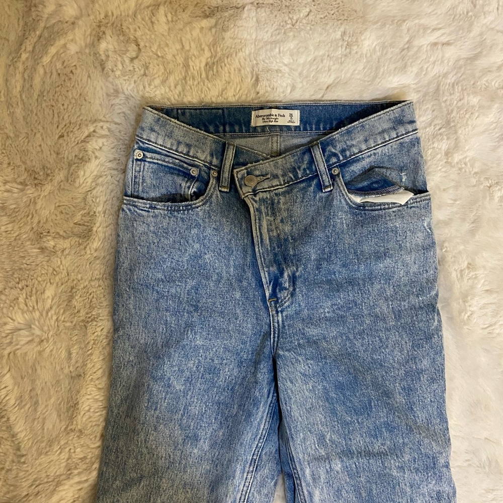 Abercrombie Ultra High Rise Jeans